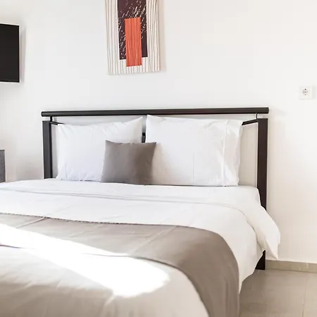 Pagani - Luxury A2 * Kalamata