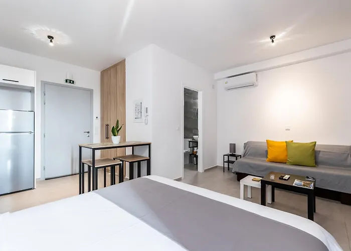 Pagani - Luxury A2 Kalamata